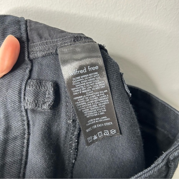 Aritzia Wilfred Free Twostep Pant High-Rise Flared‎ Black Denim Women’s 0 70s - Picture 12 of 13